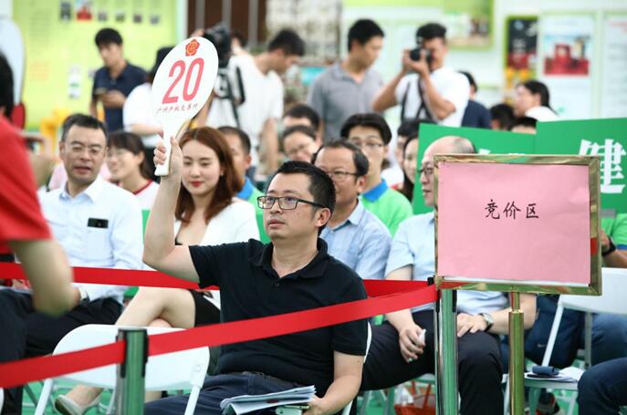 ׯ�к���Ϸ(�й�)�ɷ����޹�˾-����