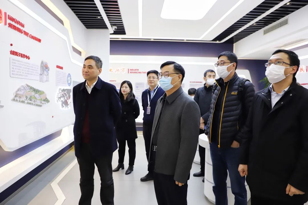 ׯ�к���Ϸ(�й�)�ɷ����޹�˾-����