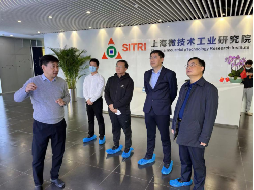 ׯ�к���Ϸ(�й�)�ɷ����޹�˾-����