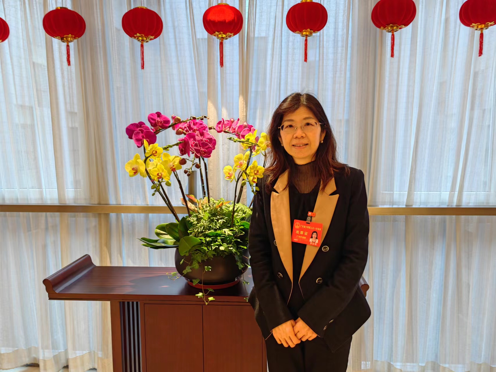 ׯ�к���Ϸ(�й�)�ɷ����޹�˾-����