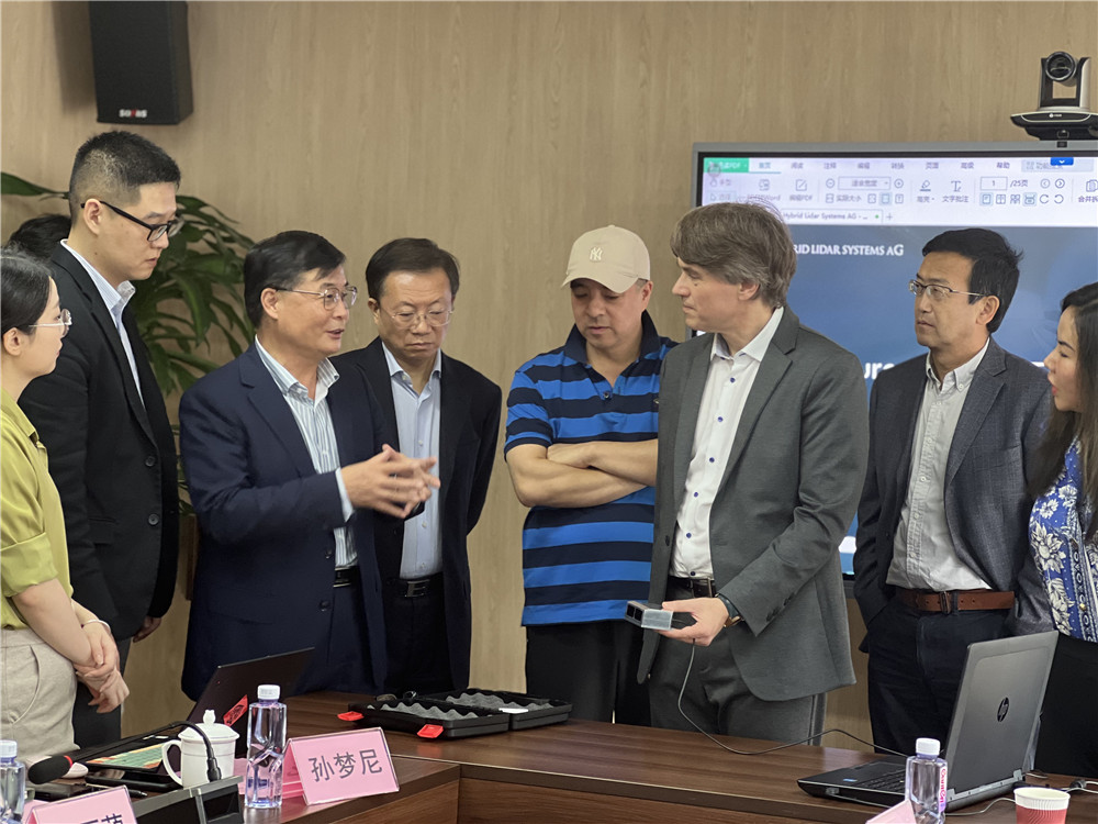 ׯ�к���Ϸ(�й�)�ɷ����޹�˾-����