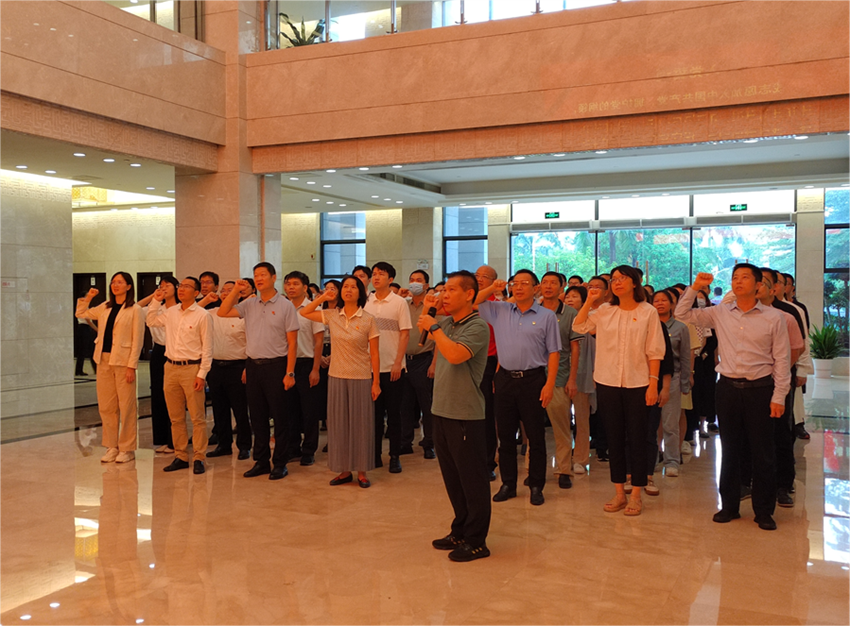 ���ص����������������������������ׯ�к���Ϸ���Ÿ��㶫ʡ��������������������ѧϰ