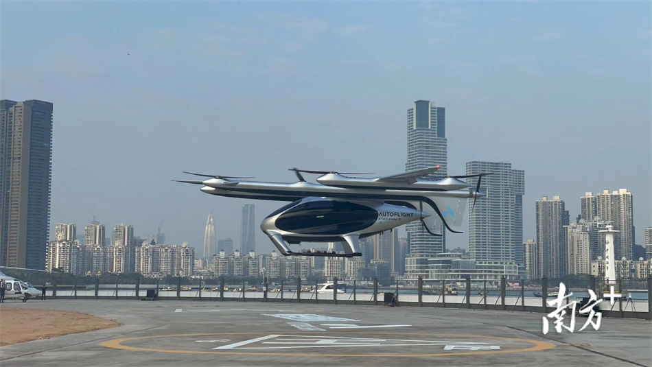 ׯ�к���Ϸ(�й�)�ɷ����޹�˾-����